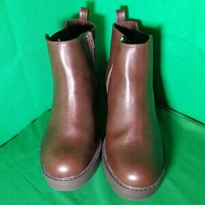Lane Bryant Brown Chunky Lug Platform Ankle Boots Size 9 Wide Box Heel Sturdy